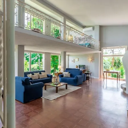 Dell'arco - Sea View, Private Pool & Airco