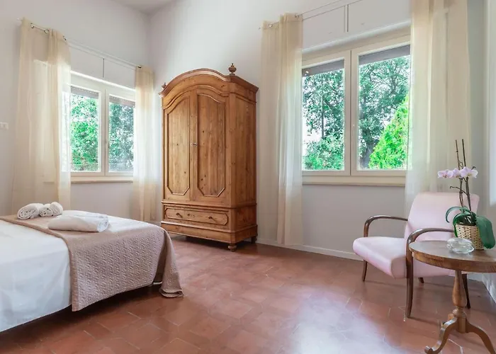 Villa Dell'arco - Sea View, Private Pool & Airco Sant'Elpidio a Mare