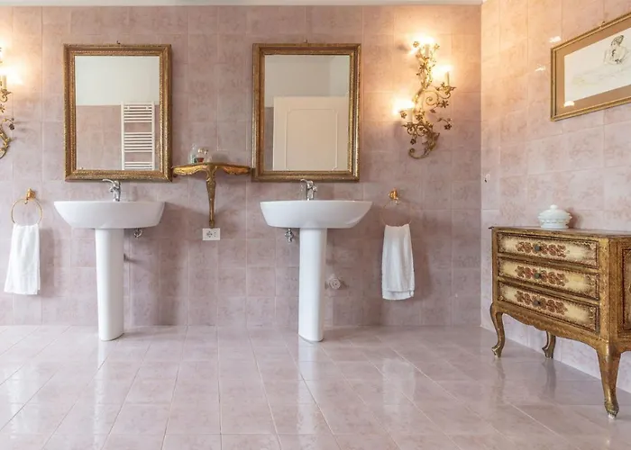 Dell'arco - Sea View, Private Pool & Airco