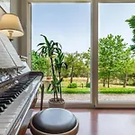 Villa Dell'arco - Sea View, Private Pool & Airco SantʼElpidio a Mare