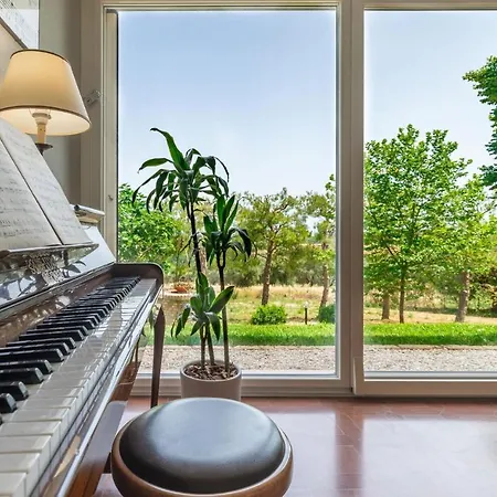וילה Dell'arco - Sea View, Private Pool & Airco SantʼElpidio a Mare